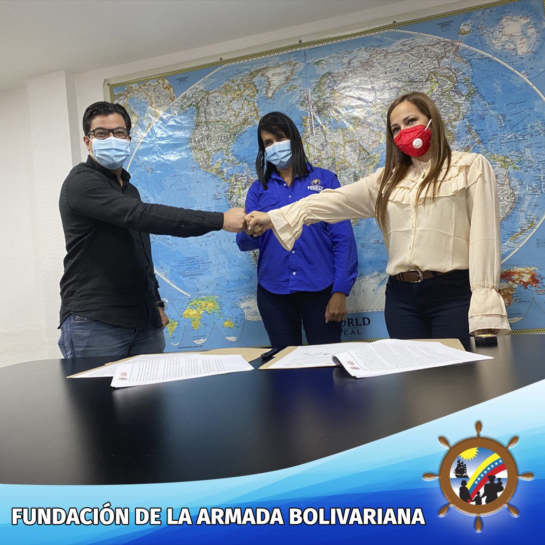 FundabOFL's tweet photo. 1️⃣ @fundaboficial21⚓ informa #RECORRIDODELPROYECTO #12mayo2021 a las 3:35 pm, se materializaba nuestro sueño, la firma de la alianza @MovilFarmacia 🇮🇷🤝🇻🇪 para el beneficio de nuestro pueblo!!!  #DIOSESBUENO ↘️ https://t.co/2kD8bufEn9
