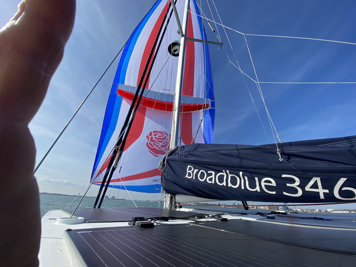 Broadblue's tweet photo. Testing a #parasailor on Broadblue 346/15 yesterday in great weather. Sail setting well and easily handled on this electric Broadblue 346 catamaran. https://t.co/LEuRtLoYuQ