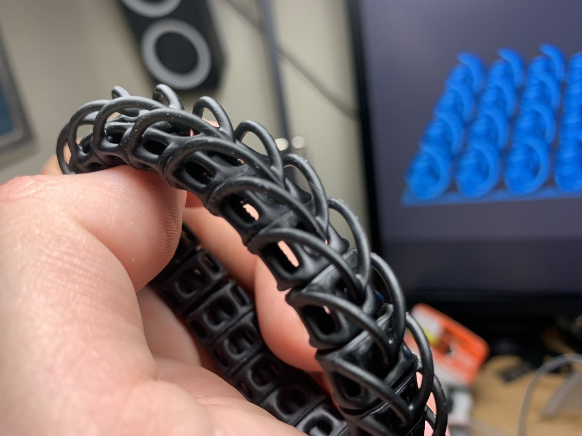 crbn8ed's tweet photo. New bracelet design I’m working on. #3DPrinting  #3dprinted #jewelry #bracelet #bracelets #elegoo #rhino3d #3dm #art #fashion https://t.co/aiSK69CdK6 https://t.co/moNXWHWmC1
