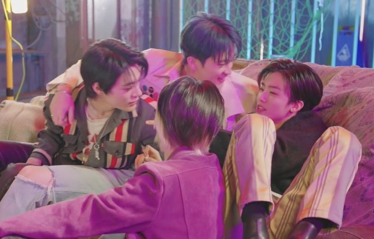 𝕁✨ (@thejay___) on Twitter photo 