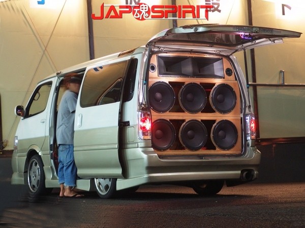 20050708_129sotomuki