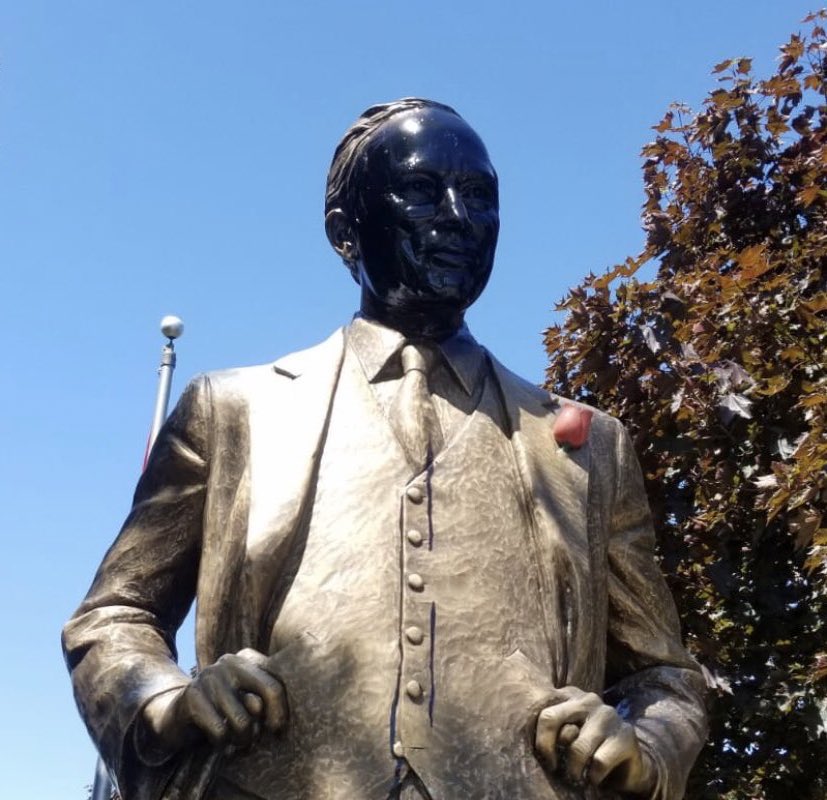 EllDevon's tweet photo. Tear down Pierre Trudeau statues. https://t.co/1Mjmcfvu2M