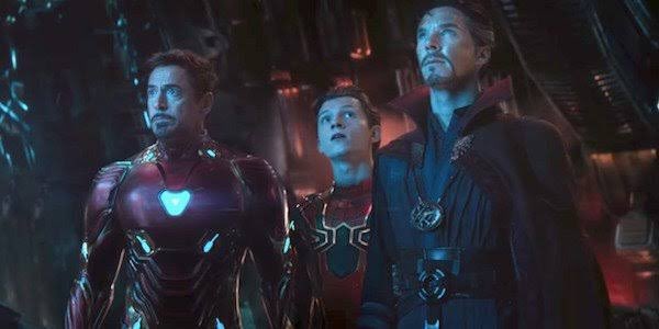 zoeselinas's tweet photo. tony e strange conta de namorados e pais do peter https://t.co/e9J89FnHqi