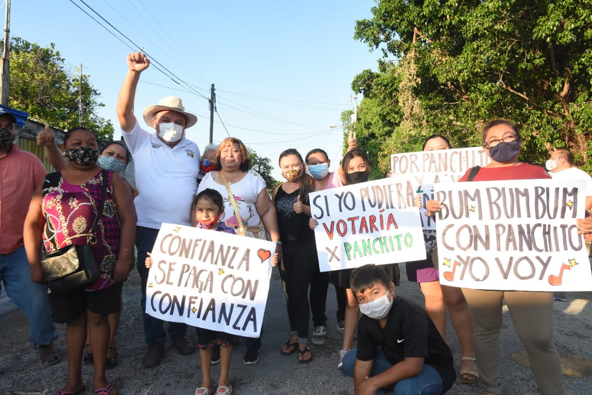 FTorresRivas's tweet photo. No me canso de seguir recorriendo cada rincón del #Distrito1Local, y lo seguiré haciendo; quiero una mejor #Mérida para sus familias y sé que juntos lo vamos a lograr. ¡Sigamos sin descanso hacia la victoria!
#VotaPRI🗳️ #PanchitoSiCumple https://t.co/lBs7xT00io