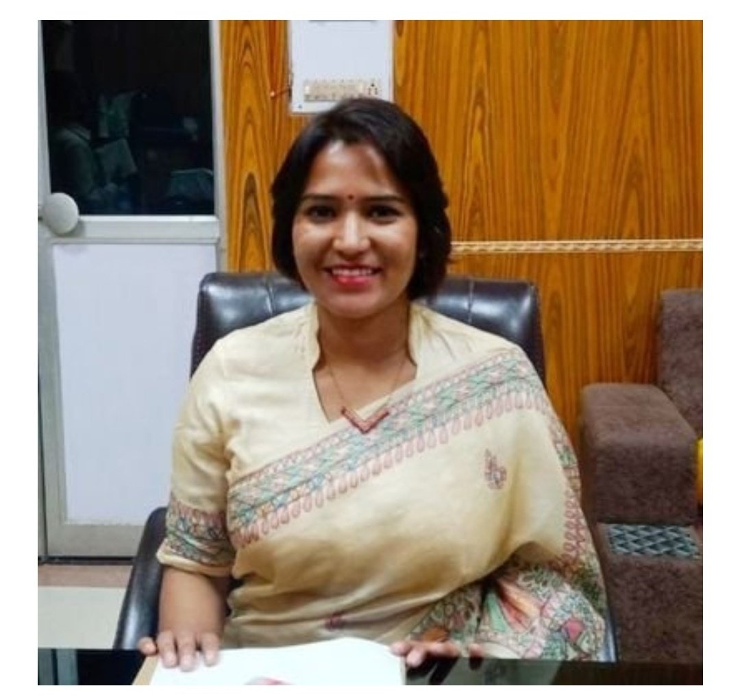 ObnewsP's tweet photo. ◆ अयोध्या:मुख्य विकास अधिकारी अनीता यादव ने लोगों को वैक्सीनेशन के लिए किया प्रेरित
◆जनपद में 30 मई 2021 तक कुल 1,51,555 लोगों को प्रथम डोज तथा 40,389 लोगों को कोविड की दूसरी डोज से आच्छादित किया जा चुका है।
✒️पूरी ख़बर पढे👇
https://t.co/UbptzZ0GOa
#ayodhya #cdoayodhya https://t.co/qsQAztRK3s