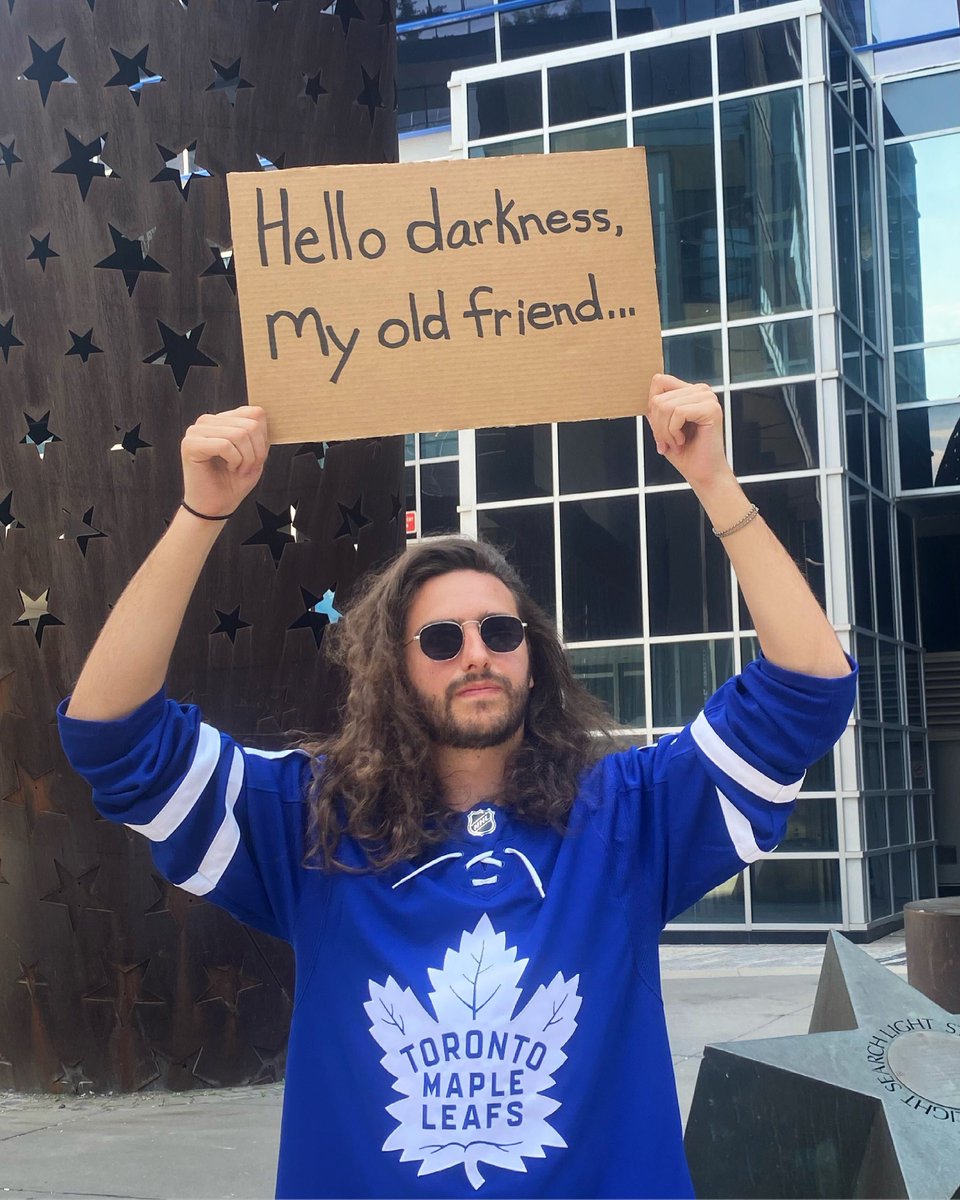 BarDown's tweet photo. Leafs fans, every year. 🤕 https://t.co/4OSuEd6rK6