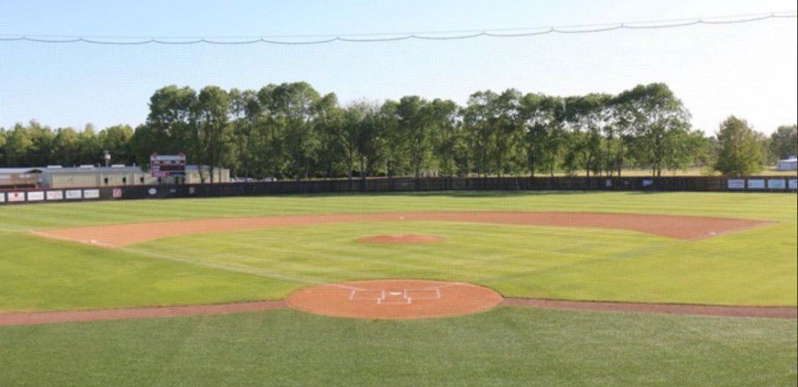 TullosPrice's tweet photo. Blessed to say that i will be continuing my athletic and academic career at Mississippi Delta Community College. i would like to say thank you to my family, past coaches, and everyone else who has pushed me to be the best i can be. @TrojanBB @Tyler__Milligan #GoTrojans https://t.co/Gn54V4WrPs