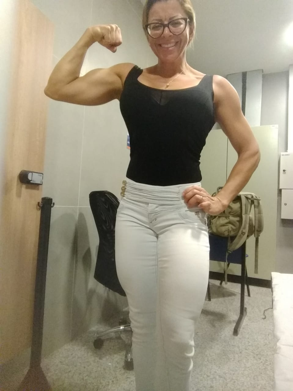 X 上的MUSCLE WOMEN：「Kley Barreto #bodybuilder #bodybuilding  #fitnessmotivation #girlswholift #fitgirl #fitnessmodel #girlgains  #femalebodybuilder t.co37k6gRXlgx」  X