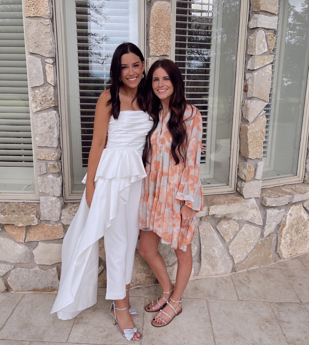 hayfraz's tweet photo. Cutest little wifey @happily_haleyy https://t.co/fQIiOJMG2t