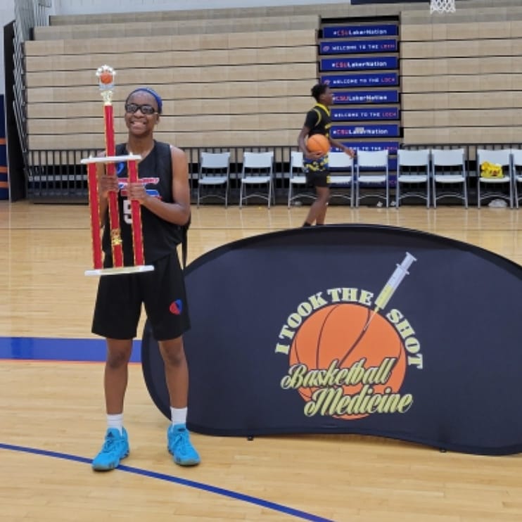 debjones4616's tweet photo. Congratulations to the FBC NEXTUP 17U Champions of the Memorial Day Classic! Kennedi averaged 9 points 4 rebounds 3 assists and 2 steals! Continue to trust the process. See yall in July! @LadyRamsBBall @CoachKay_FBC @MDFNATION #fbcnextup #shebleedsblue #biggerthanbasketball https://t.co/HQ2uQtQN9F