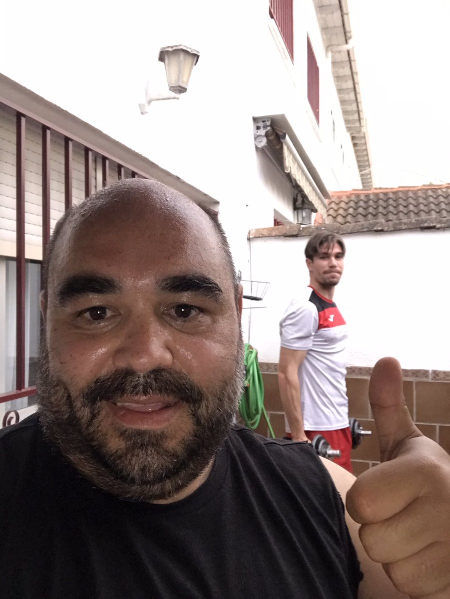 ivanherrero82's tweet photo. Dia de entreno con mi primo @perea77 , mejor compañia no se puede tener. 💪🏻💪🏻💪🏻💪🏻💪🏻 https://t.co/40ywefnvHk