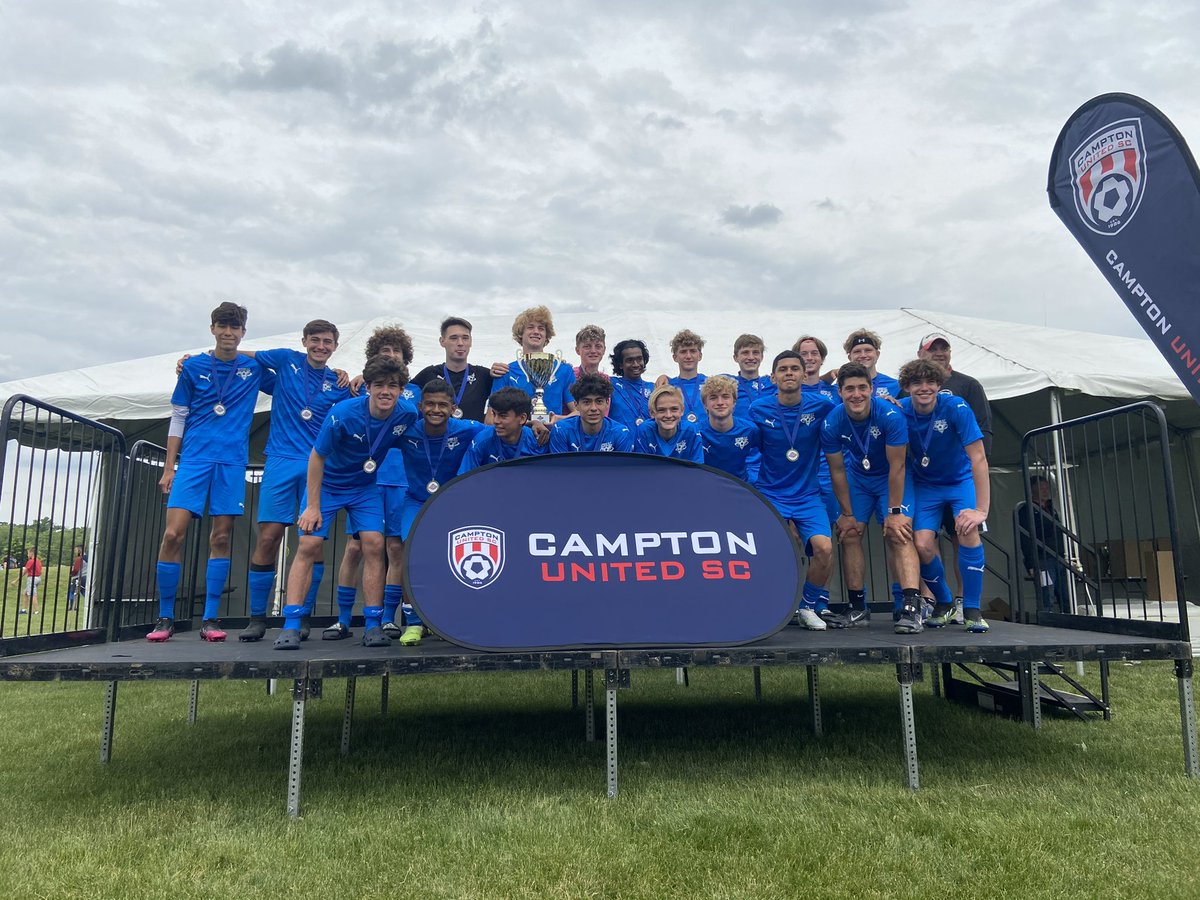 KickersSC's tweet image. Huge CONGRATS to Coach Enzo &amp;amp; our high school boys as they are CHAMPIONS of the Midwest Cup this Memorial Day weekend!! 🏆💙🥇

Smiling faces all around and a great team win. Your Kickers Family is proud!👏🏼⚽️

#DevelopmentStartsHere
#Champions