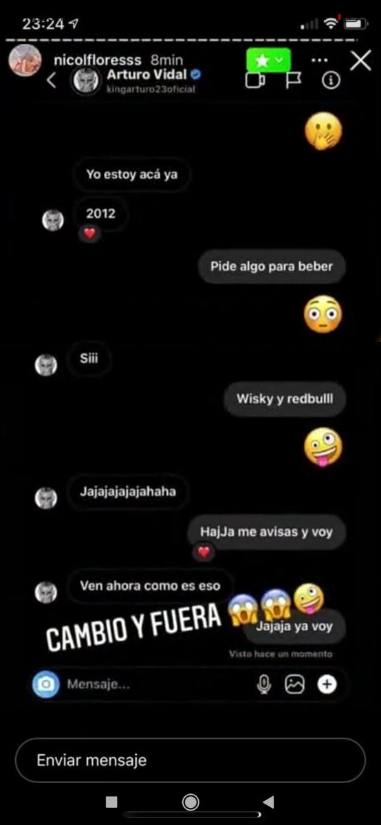 Chequeadook1's tweet photo. Que se sepa #vidal #arturovidal queda fuera de la selección por caliente , llegó a chile y se fue directo al hotel a juntarse con una señorita a tener sexo sin hacer cuarentena . Acá están las pruebas https://t.co/O6ie0ImNjR