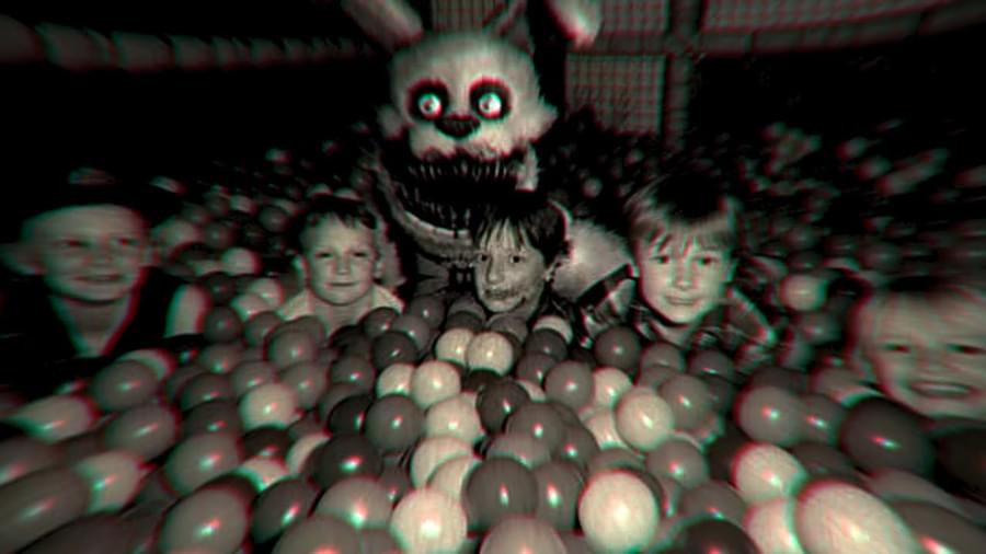 Real8bitgaming's tweet photo. Spooky FNAF VHS Tape? Best be handing that over. https://t.co/BPLFXAiKij