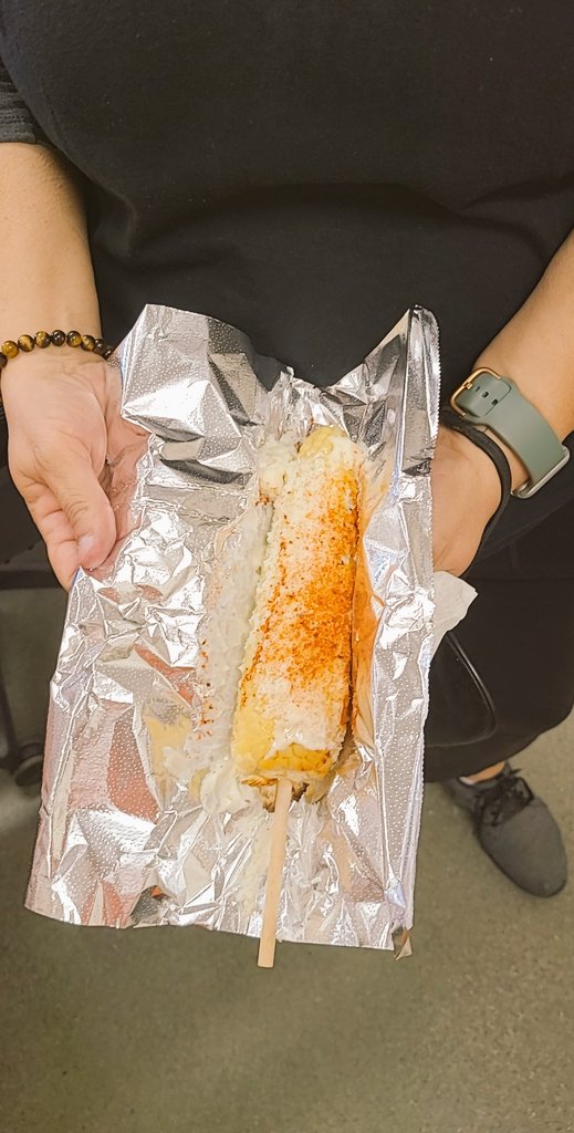 HD6967_ASDS's tweet photo. Celebrating Memorial Day with delicious street corn and loaded baked potatoes! 🇺🇸 🌽 🥔
#bytheseaside6967 
@mikenunez531 @steveknott020
@MRSSAHD @VenturaIzaiah https://t.co/WcM97JI3zq