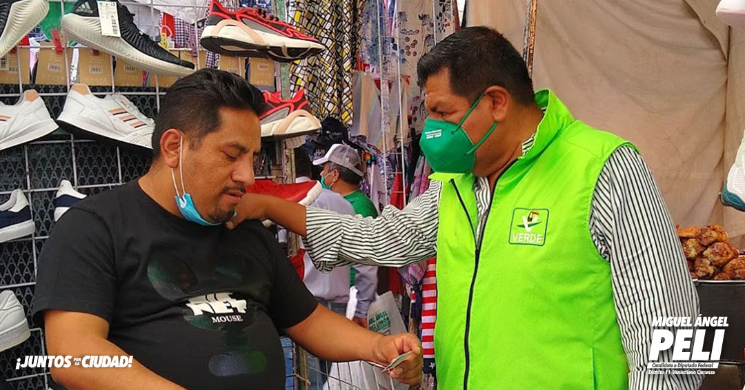 MiguelPeliMx's tweet photo. 🥑 En nuestros recorridos visitamos el tianguis de la Magdalena Mixiuhca donde los comerciantes y vecinos escucharon nuestras propuestas y apoyan el proyecto. 👏🏻
Este #6DeJunio #VotaVerde 

#CandidatoDelAbasto 🌽
#CumplirEsNuestroDeber https://t.co/TeOz55d8OI