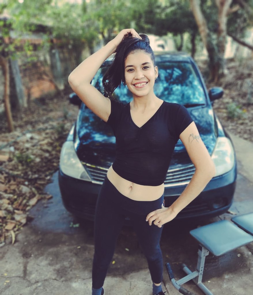 vanessa_oviedo7's tweet photo. #Lunes https://t.co/jLC3EEHm2z