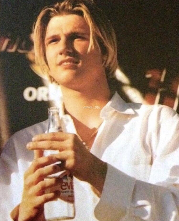 MaryL7J's tweet photo. Hair goals ✨✨✨✨✨
@nickcarter ❤️ https://t.co/IhyqlGDLqs