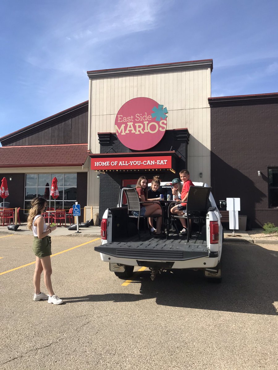 Ster_Silver's tweet photo. @eastsidemarios @jkenney @Kris_LaBelle when the kids want to go out for a patio supper 18hours before AHS says we are safe from covid. #plandemiclife #albertalockdown #improviseadaptovercome https://t.co/nm0a8FXNEQ