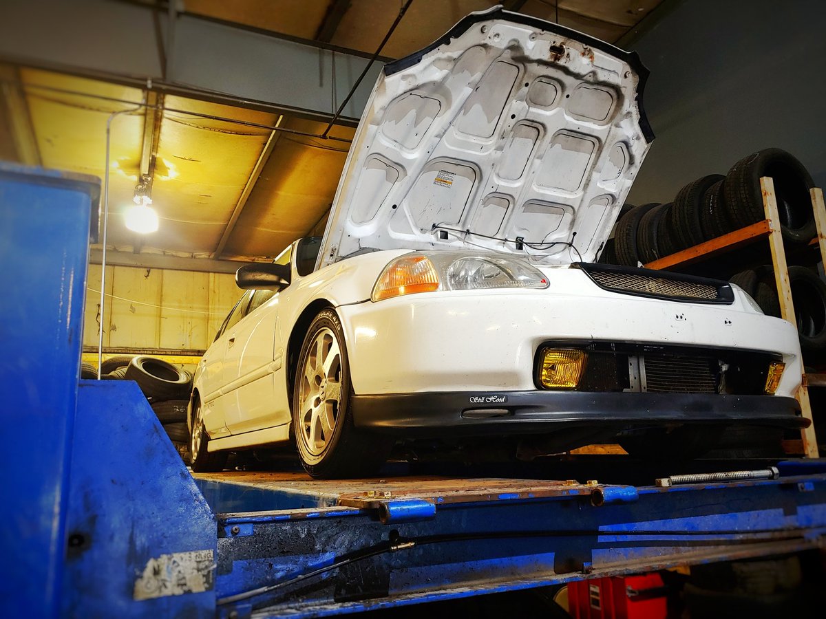 issascorpio1's tweet photo. Can't wait too see this thing again 😭😭😭

#pandaexpress

#honda
#civic
#ex
#4door
#ej8
#si
#mugen
#static
#lowered
#jdm
#d16y8
#5speed
#akinaspeedstars
#nightrunner
#eksedan
#ek
#slammedenuff
#200000plus
#vtec
#eksquad
#hondacivic
#hondalife https://t.co/5qkBTvCshc