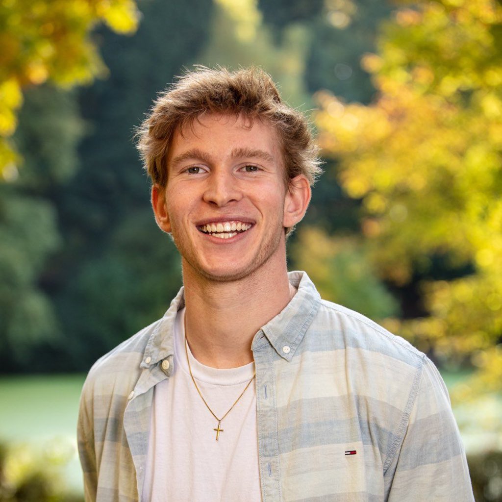 NFFOregon's tweet photo. Celebrating the Class of 2021 NFF Oregon Scholar-Athletes 🥇

👤 Logan Going (@LoganGoing)
🏈 Quarterback
🎓 Grant High School

@grant_fb @NFFNetwork https://t.co/Nl15ZOCUsd