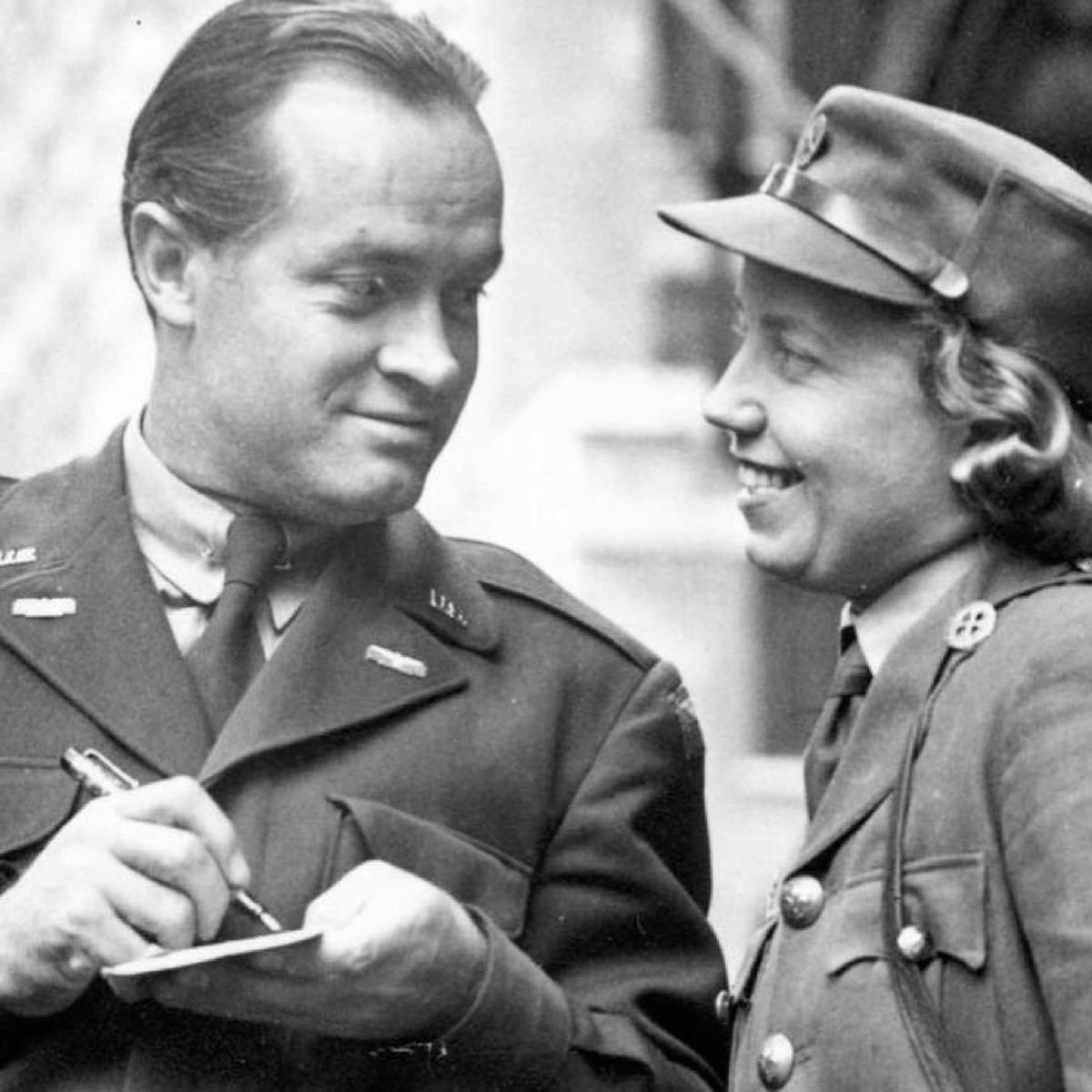 TalkOfFame's tweet photo. On Memorial Day, we honor the legendary Bob Hope, whose dedication to entertaining the troops for decades helped boost the morale of countless soldiers. Hope brought them laughter, comfort &amp; fittingly, hope, during a time when they needed it most #memorialday #memorialdayweekend https://t.co/hxi4x2qaLH