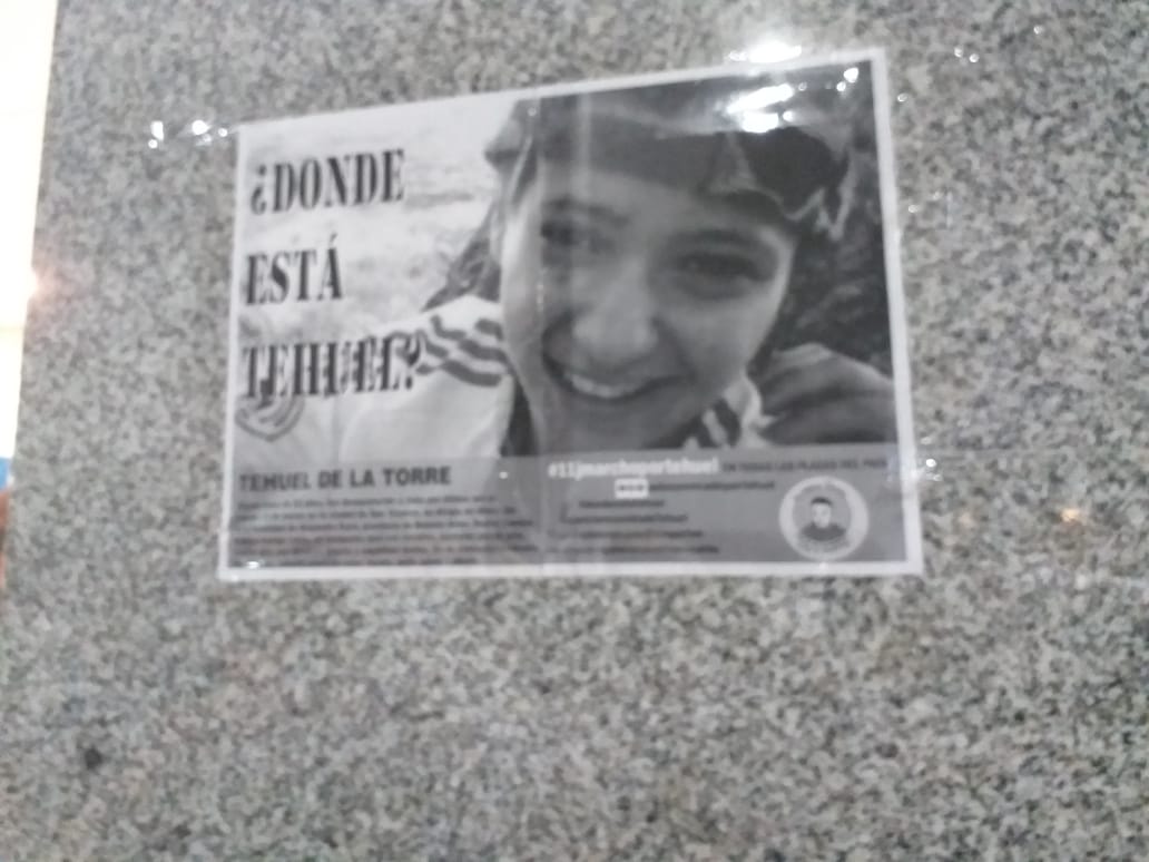 autoconvocadxs1's tweet photo. 💪 En Montegrande las paredes andan diciendo #DondeEstaTehuel y te convocan a la jornada nacional del 11 de junio
#11jmarchoportehuel
#ElEstadoYLosGobiernosSonResponsables
#QueHableMontes
#QueHableRamos https://t.co/MrQicX30Qm