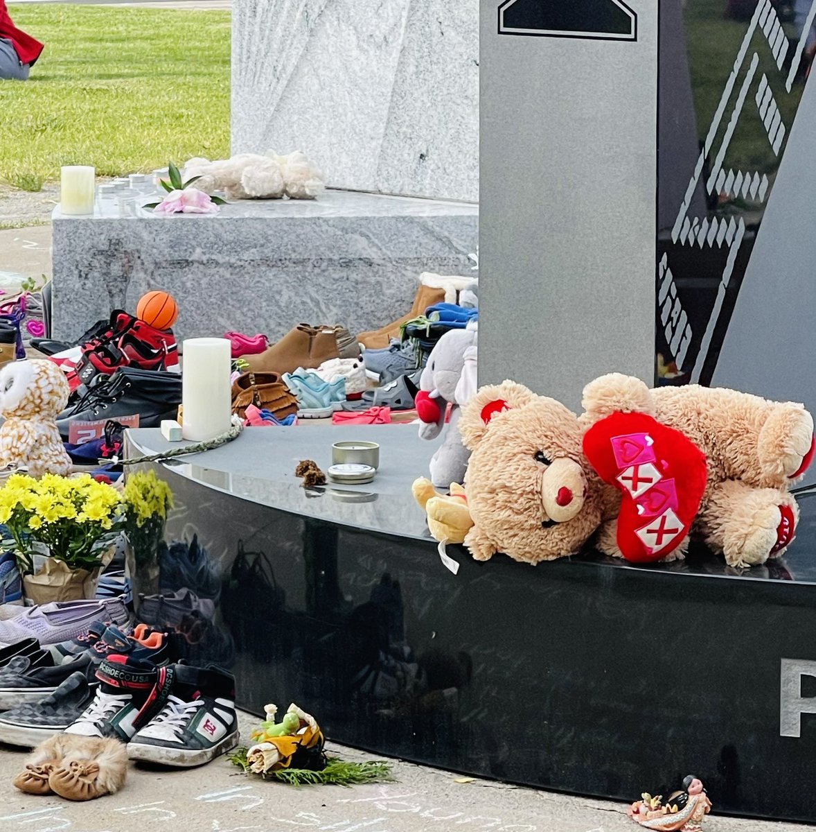 Brenda Delodder tweet media