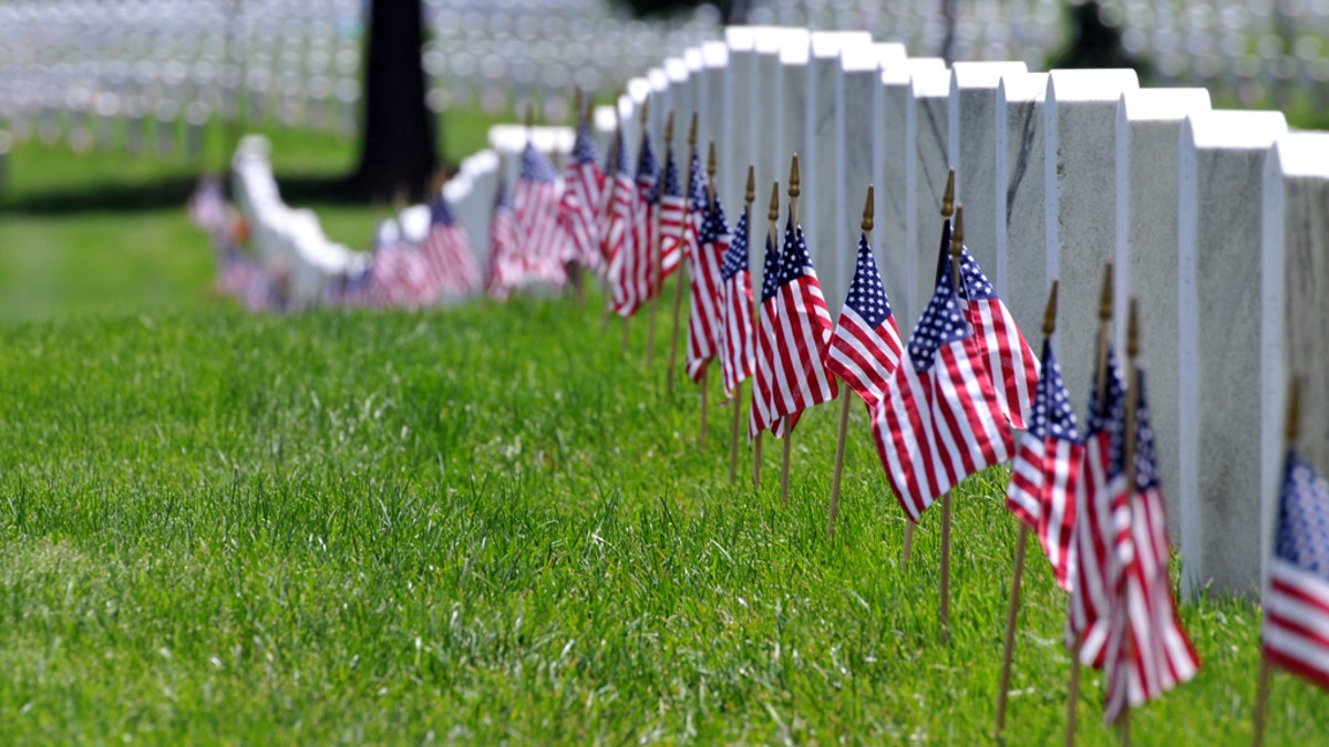 lprva17's tweet photo. A Memorial Day Message - https://t.co/y4Sp8AhPHv https://t.co/2xOZ8EJaTd