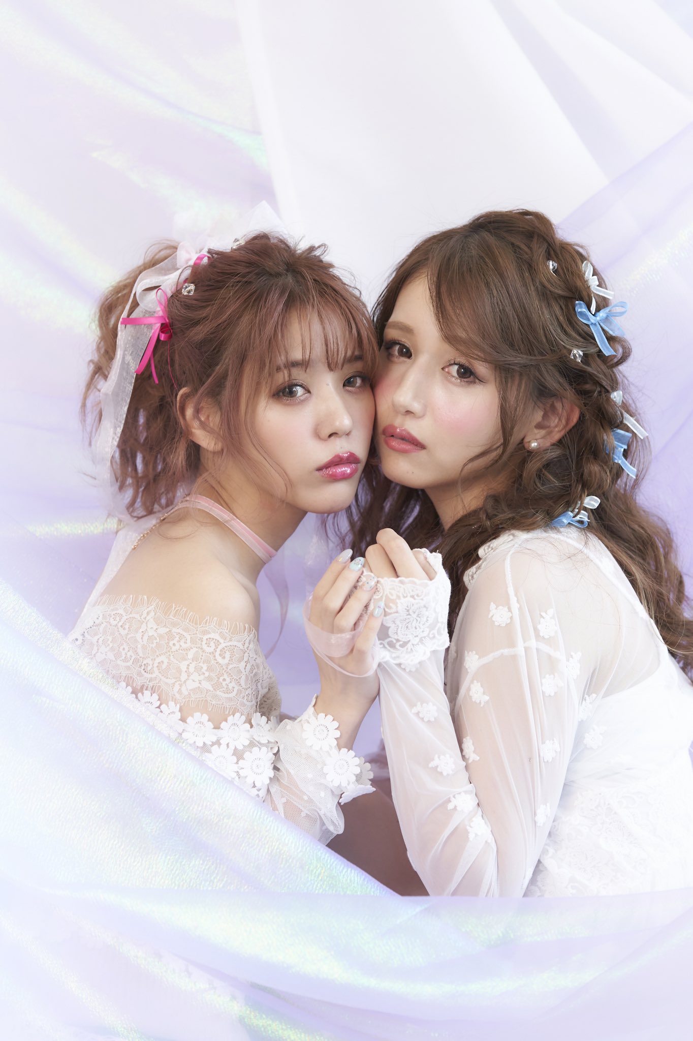 Hair Make Charmer 推し事 推し活に 推し色リボン付きヘアセット10円から 土日祝 300円 お友達とお揃いのスタイルに 2名様以上のご予約でお一人様ヘアセット1700円から シャルメ ヘアメ 推し活 推し事 ヘアアレンジ リボンアレンジ 新宿