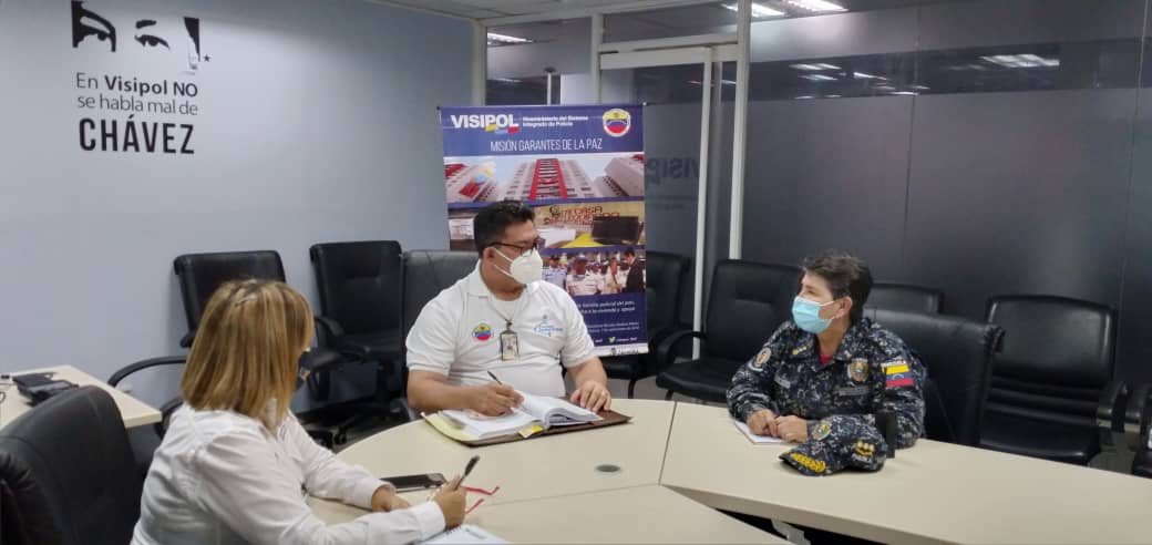 Visipol_MIJP's tweet image. En el Marco del proceso de reestructuración del CPNB, la Dirección General del Servicio de Policía, realizó encuentro con la Jefa de la Brigada de Protección y Asistencia a víctimas, Testigos y demás Sujetos Procesales; la Comisionada Jefa Ana Pavón. 

#SemanaRadicalConciente