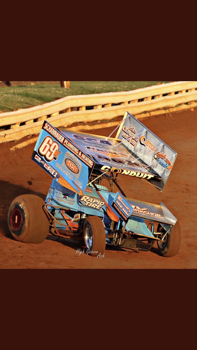 Congratulations to @KreitzRacing69K @LDmotorsports Davey Brown on winning the @Weikert29 @PortRoyalSpdway on Memorial Day #oldguysrule @calvin_knapp