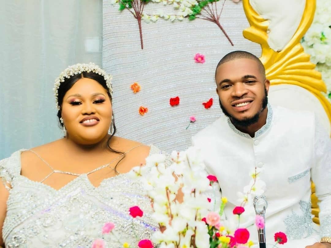 phsocial_'s tweet photo. Last week, Daughter of the King of Onne in Eleme, Princess Dorathy Osaronu married her sweetheart, Gabriel Osaro.

#portharcourtwedding https://t.co/ifBgpnNQAj