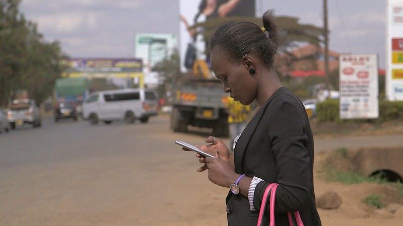 #MobileMoney fees in #Kenya are not being paid equally across gender, says <a href="/BryanJustinPon/">Bryan Pon</a> of @cariboudata. Many women are paying more than men, and he explains how understanding this situation could shed light on more complex #DigitalFinance challenges.

bit.ly/3wUzlZx