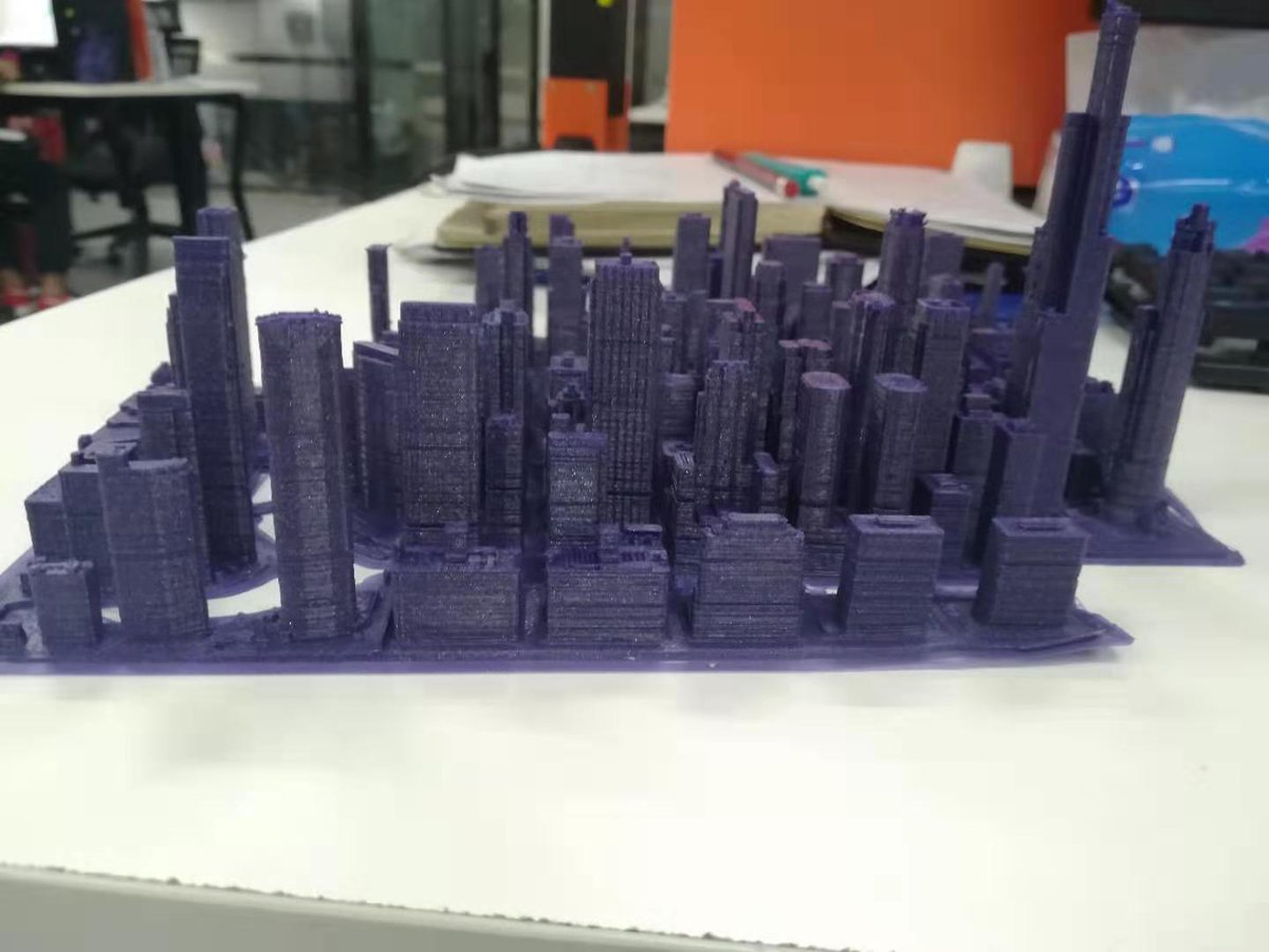 EryoneM's tweet photo. Glitter PLA City Model https://t.co/sWzHUTiHuc