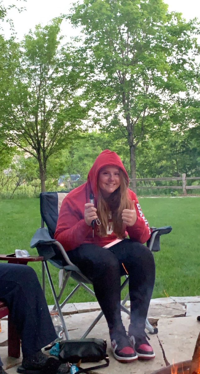 taser❌
pepper spray✅