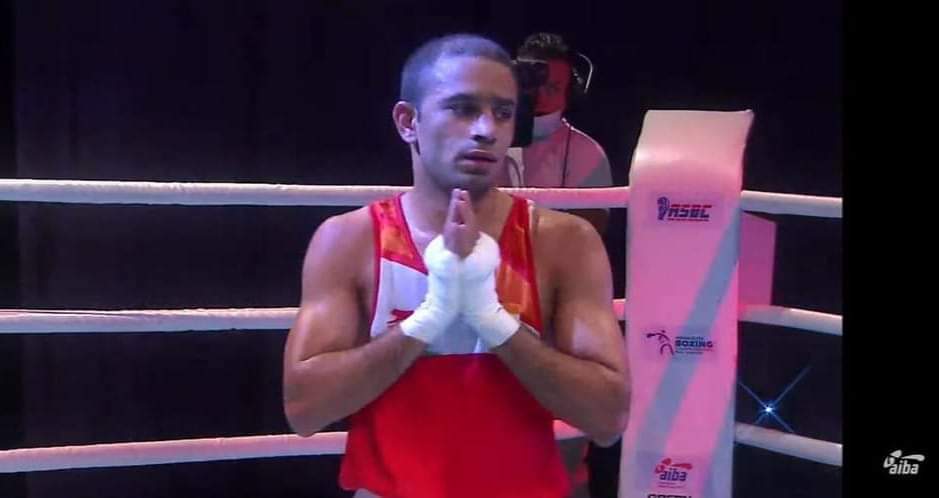 Flyingbirds18's tweet photo. #AsianEliteBoxingChampionship2021 #Dubai 

Indian men finished with 5 medals!!!

🥇 #Sanjeet , 🥈 @shivathapa and @Boxerpanghal, 🥉 #VKYadav and #Virender.

#AsianBoxingChampionship2021 #Boxing #IndianBoxing #RoadToTokyo #Tokyo2020 @BFI_official https://t.co/egAqKpGp9X