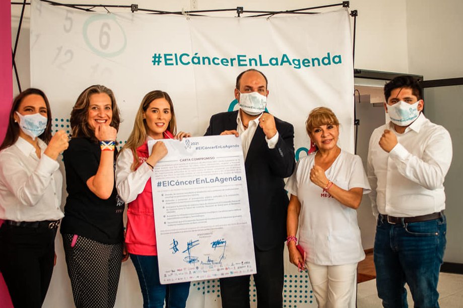 LauraAustinOfi1's tweet photo. Hoy dimos un gran paso contra el cáncer. Nos comprometimos con 50 fundaciones para trabajar de manera coordinada e incluir en nuestras   
propuestas legislativa #ElCáncerEnLaAgenda. 
@fuerzaxmexico @gerislas @PedrohacesO https://t.co/Oea5WhpiVp