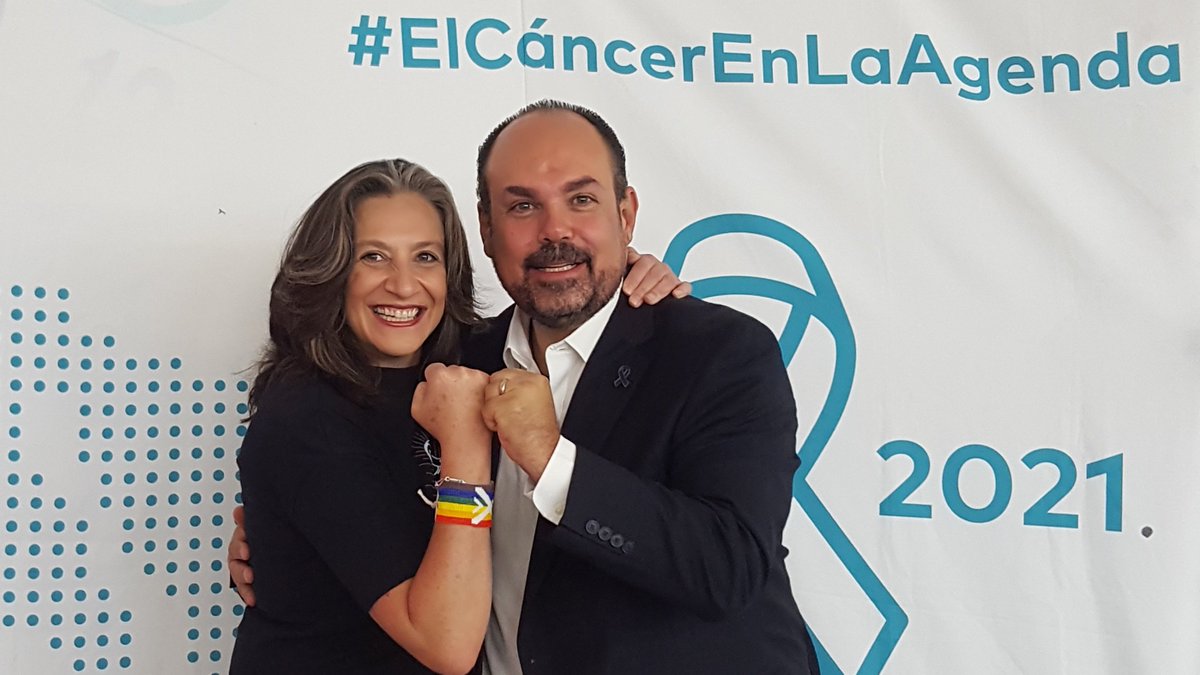 LauraAustinOfi1's tweet photo. Hoy dimos un gran paso contra el cáncer. Nos comprometimos con 50 fundaciones para trabajar de manera coordinada e incluir en nuestras   
propuestas legislativa #ElCáncerEnLaAgenda. 
@fuerzaxmexico @gerislas @PedrohacesO https://t.co/Oea5WhpiVp