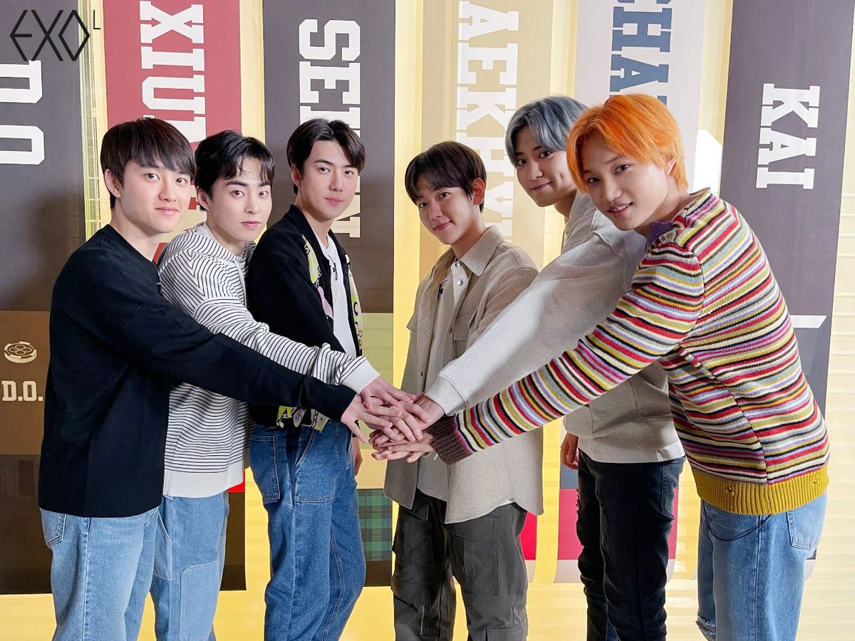 صباح الخير او صباح أكسو ماكو فرق 🥺🤏🏻✨

#exo #exol #kpop #DONT_FIGHT_THE_FEELING