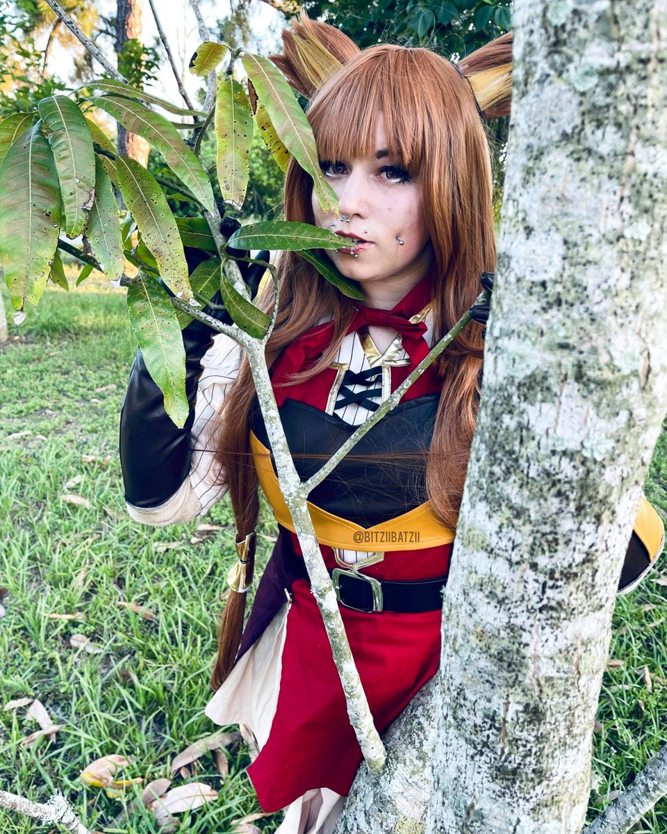 BitziiBatzii's tweet photo. “I mean sure I’m still an unreliable kid who cries at the drop of a hat. I may even be a burden. But please let me stand by your side. I need you Naofumi-Sama.”
– Raphtalia
This was my absolute favorite cosplay I've ever done to this day! 😍
#cosplay #Raphtalia #Rotsh https://t.co/yFWAQvFZcZ