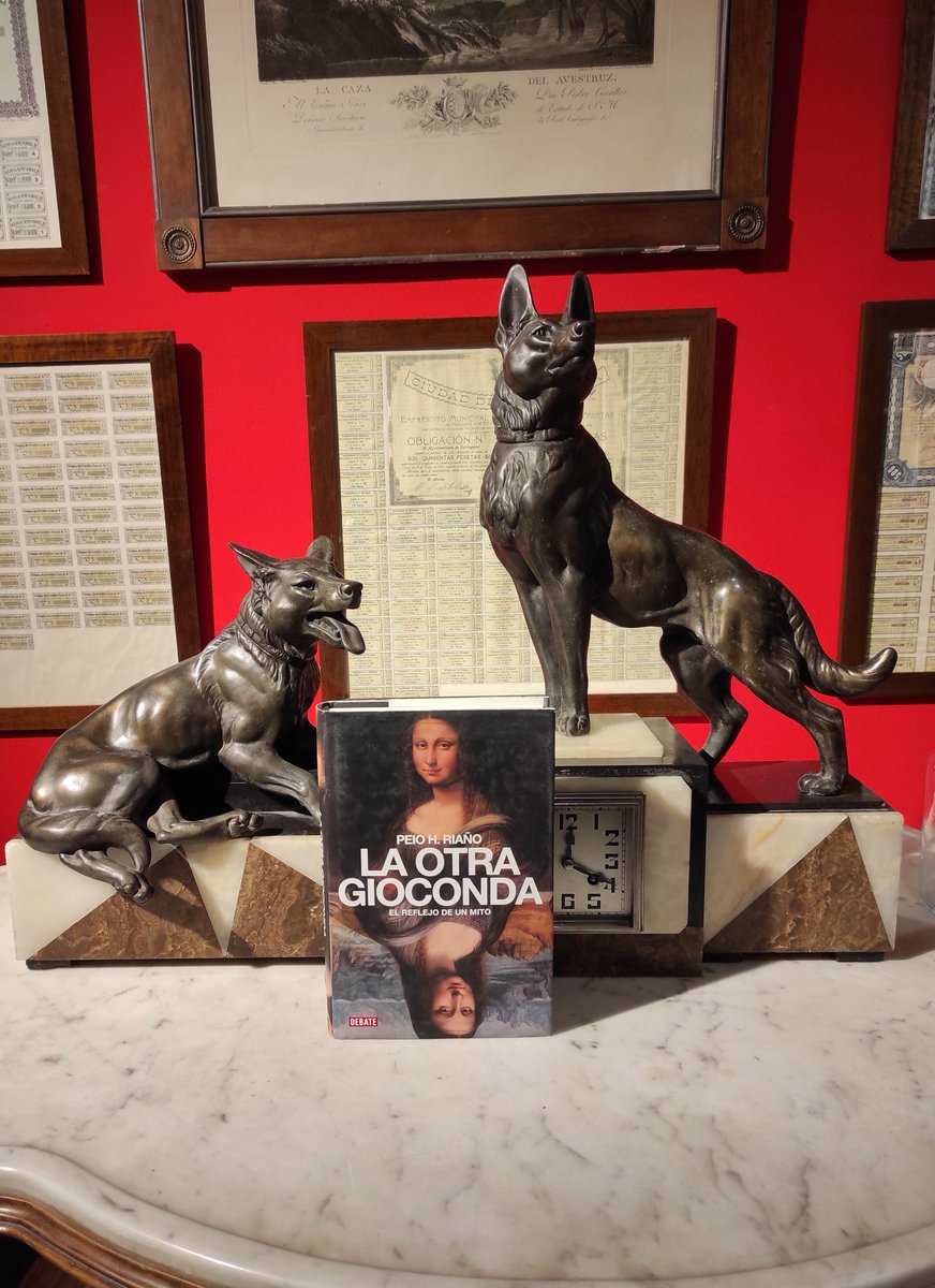 Lib_LaCultural's tweet photo. ¿Alguna vez ha estado una obra maestra mejor acompañada? ☺️
Tenemos muchas sorpresas en @LaCultural22, ya estáis tardando en venir a vernos...
#Librería
#CosasBonitas
#Guindalera
#Madrid
#CosasMuyBonitas https://t.co/4bzby6gDLI