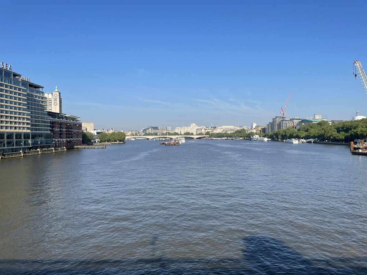 MarkLacey7's tweet image. Summer in the city #commute #cyclepaths👍 #London #openingup