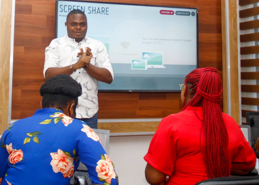 It's the birthday of one of the Tutors at the Girls in Tech Training and I just want to take out time to appreciate him. Micheal Obiofiong has shown commitment to this initiative and consistently keeps mentoring and teaching the girls.

Well done Micheal!

Happy Birthday!