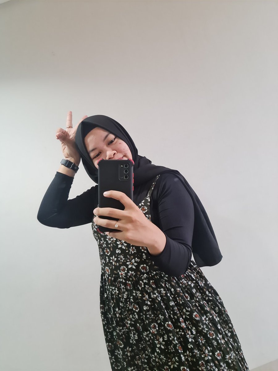 liaaadelima's tweet photo. Kata orang dia Gak Baik, tapi gak tau kenapa sisi gak baiknya masih aja terlihat baik bagiku. Aku sendiri ya heran. 🤣 #DYA https://t.co/AilyJAhkDt