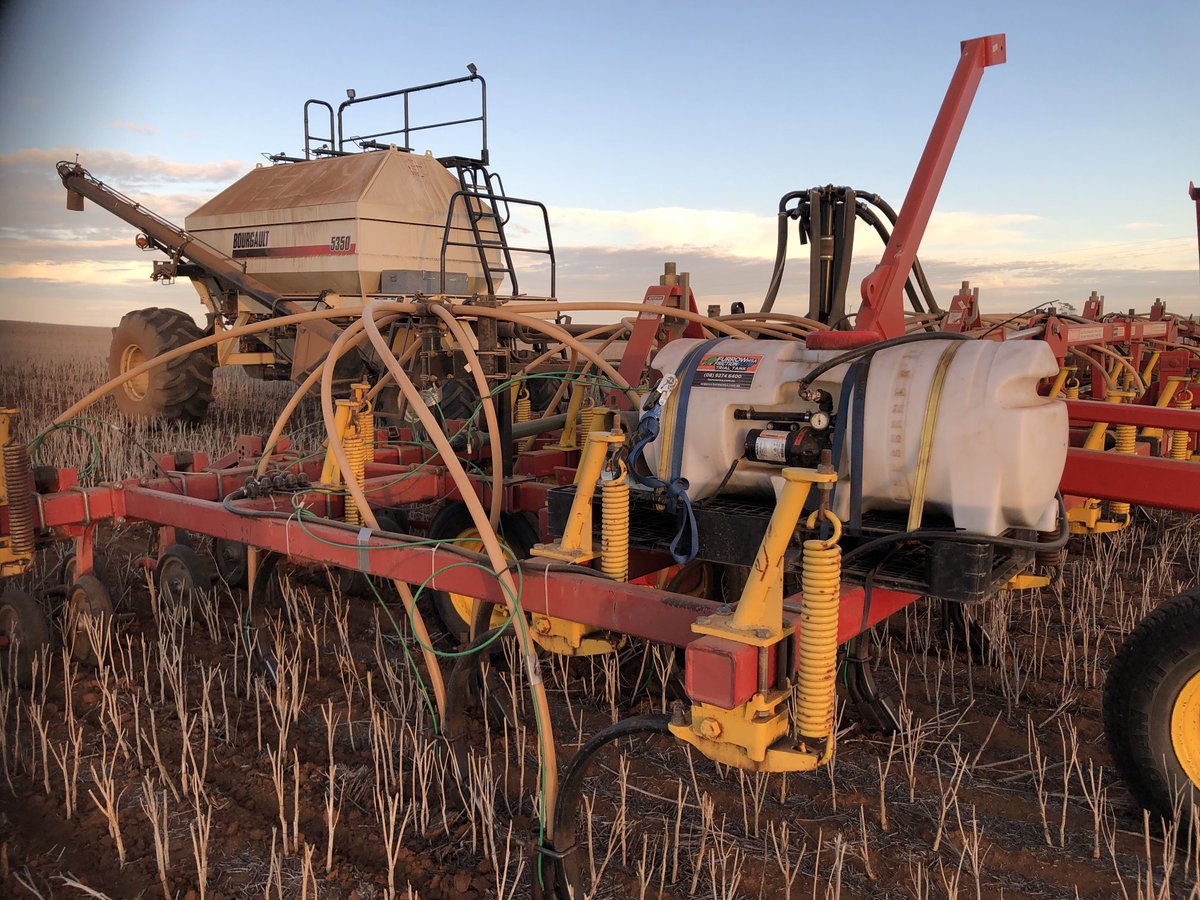 A bit of liquid in furrow trial thanx to Phil @ Whilchem.