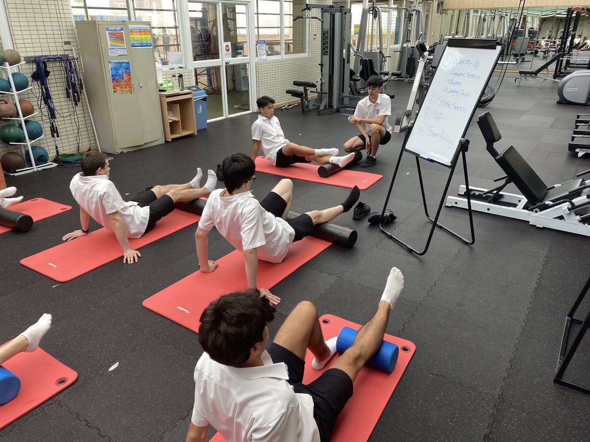 Ty_KochPE's tweet photo. Awesome flexibility lessons by SPRT-C students Mario, Logan, and Polette!Congrats on finishing advanced level sports performance! #TISMacao https://t.co/DV2l7jop4D