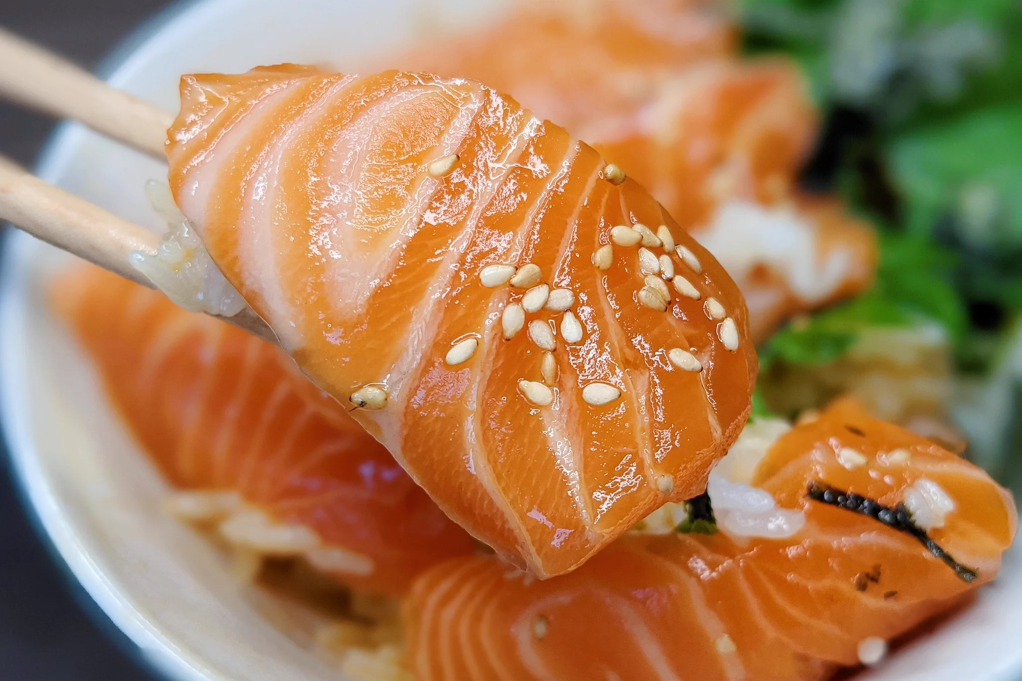 サーモン好きにはたまらない！「とろとろサーモンたまご漬け丼」