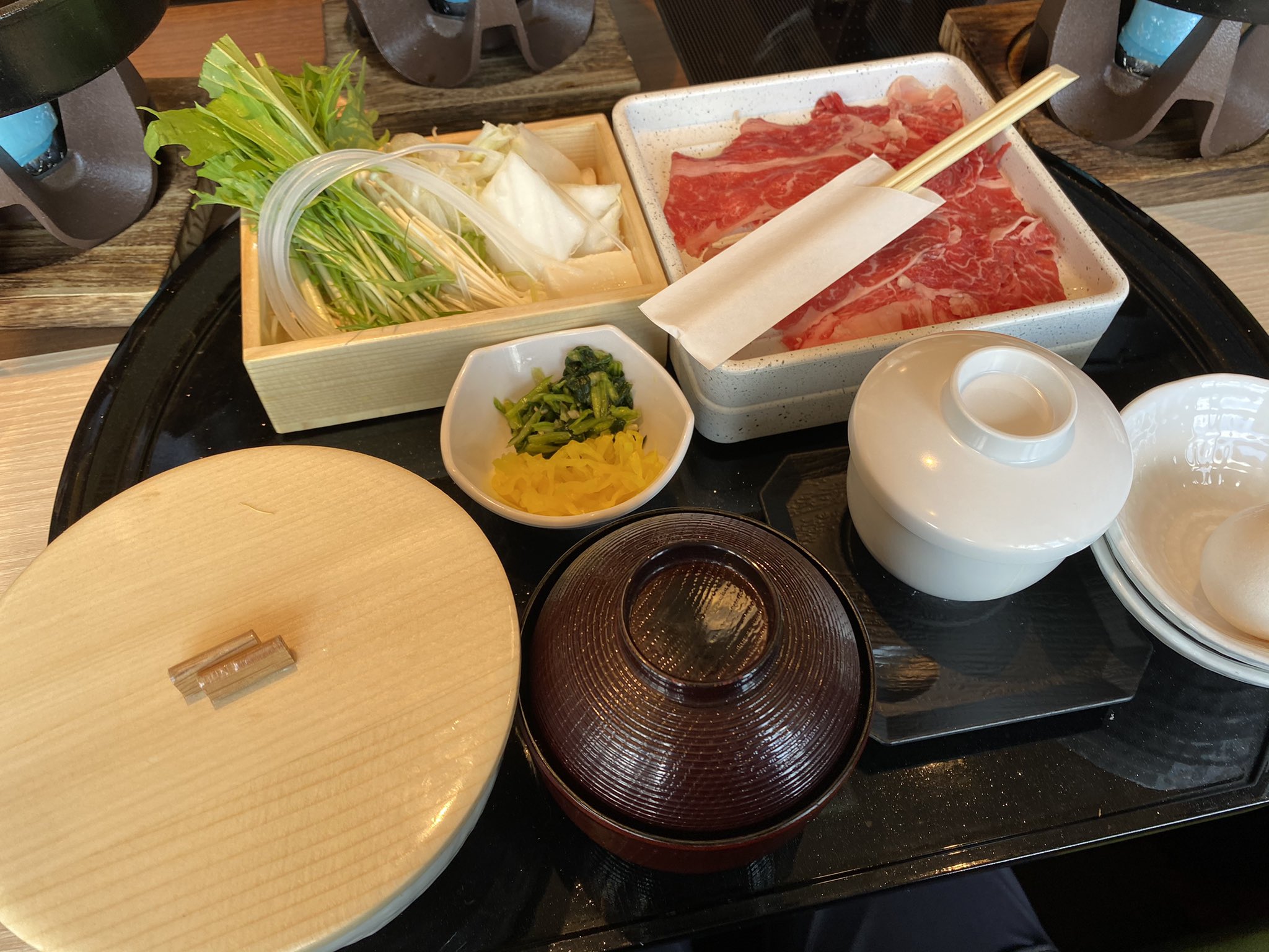 Mayaiko 午前中の仕事が早く終わったから W 美味しかったぁ ๑ Gt Lt ๑ 牛すき焼き ゆず庵 厚木 T Co Kzihvmifn8 Twitter
