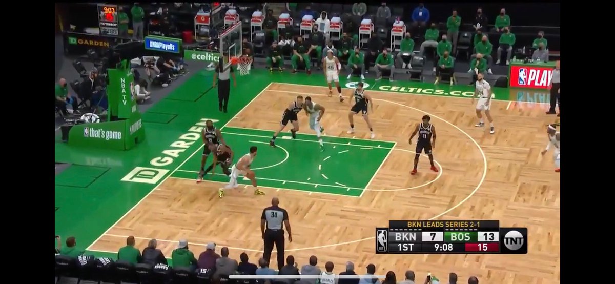 el grande hombré tweet media